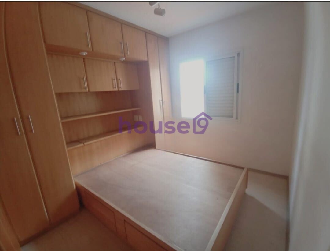 Apartamento para alugar com 2 quartos, 64m² - Foto 5