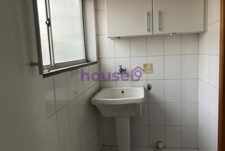 Apartamento para alugar com 2 quartos, 64m² - Foto 27