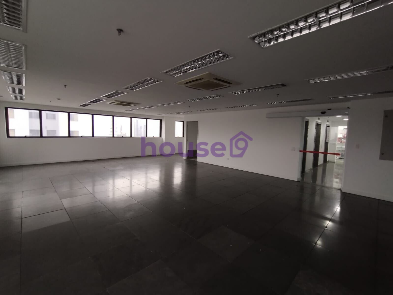 Conjunto Comercial-Sala para alugar, 243m² - Foto 8