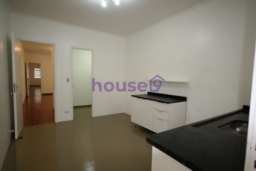 Casa para alugar com 3 quartos, 250m² - Foto 10