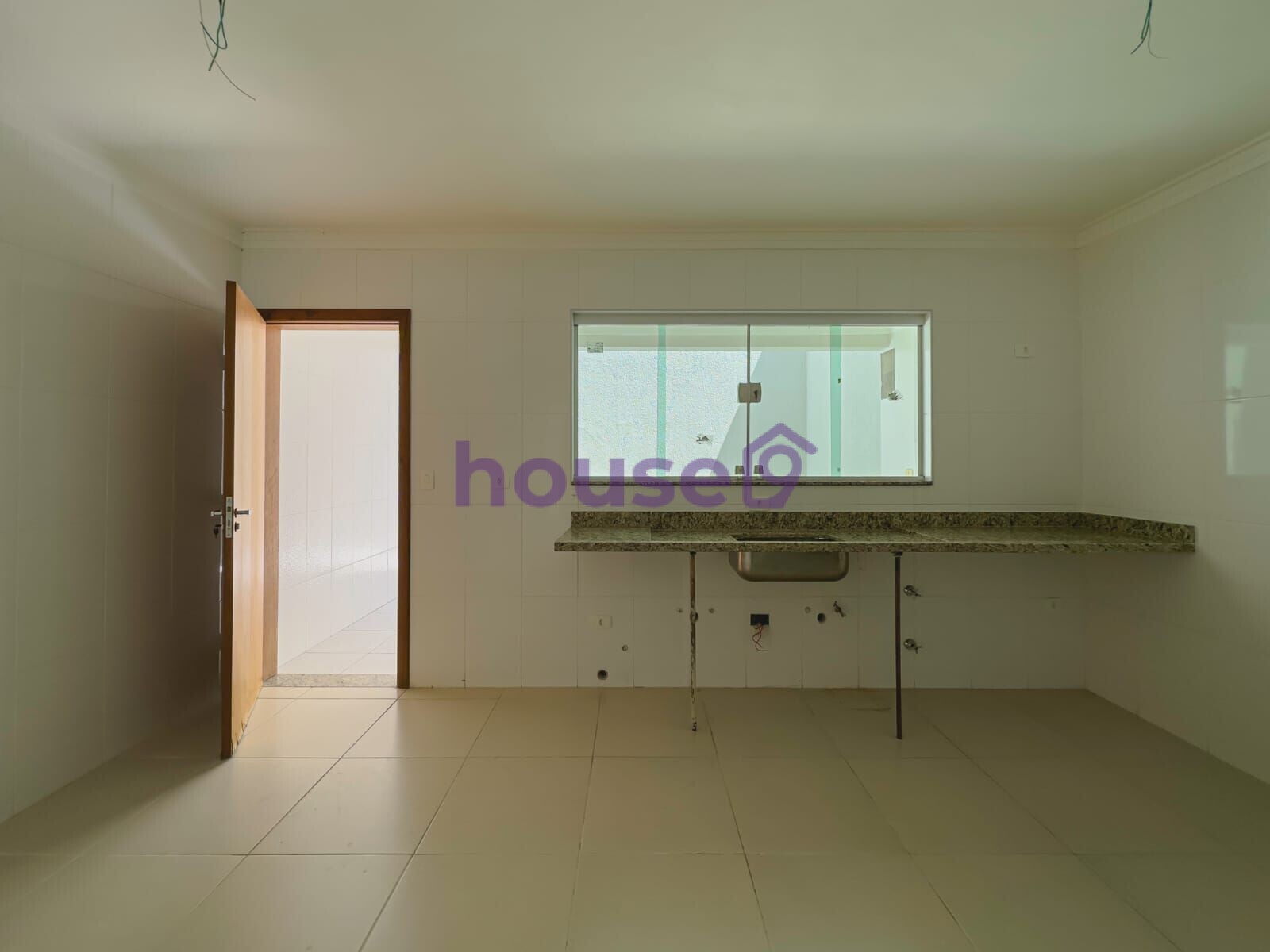 Sobrado à venda com 3 quartos, 214m² - Foto 9