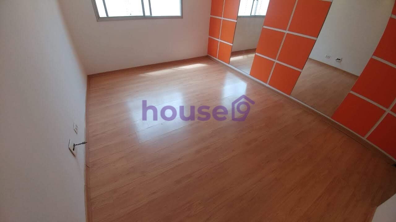 Apartamento à venda com 2 quartos, 64m² - Foto 2