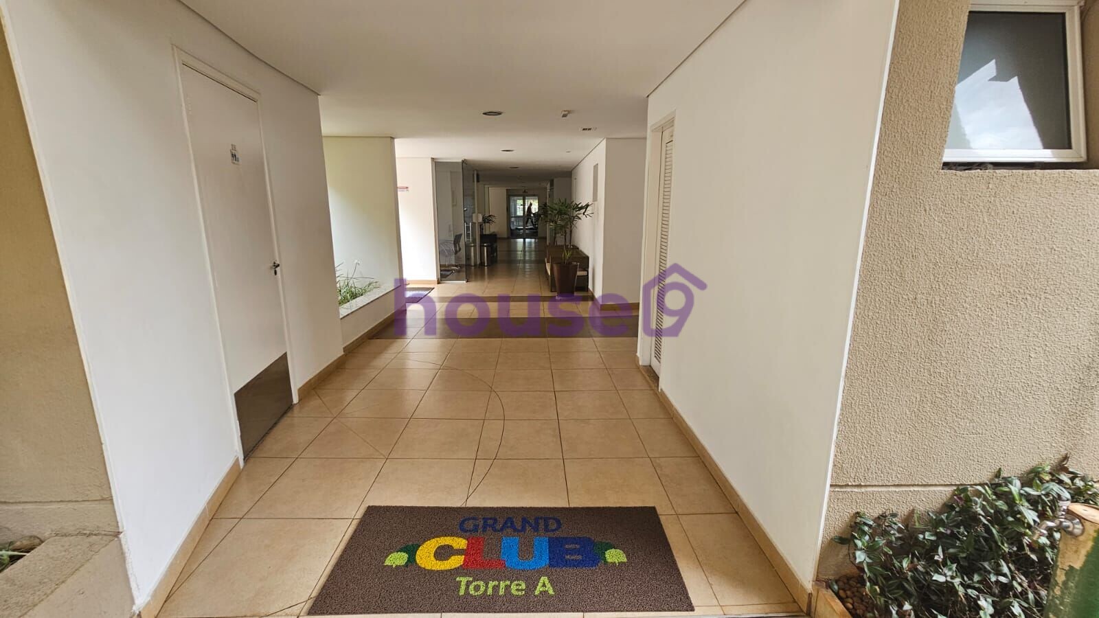 Apartamento à venda com 2 quartos, 67m² - Foto 5