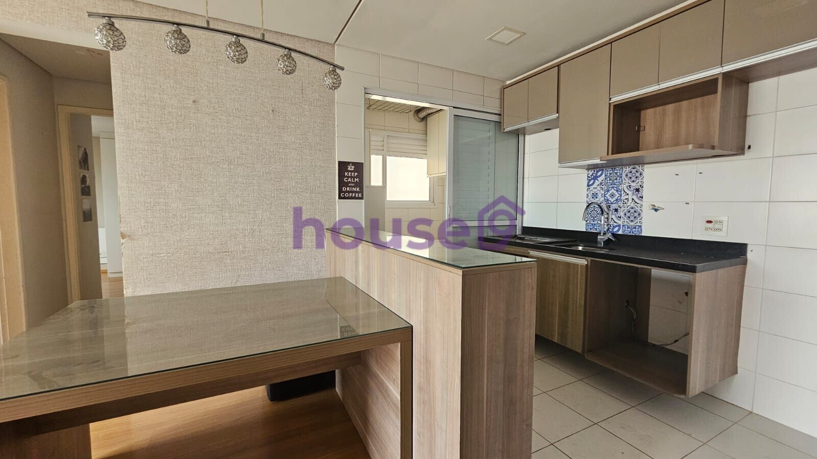 Apartamento à venda com 2 quartos, 67m² - Foto 30