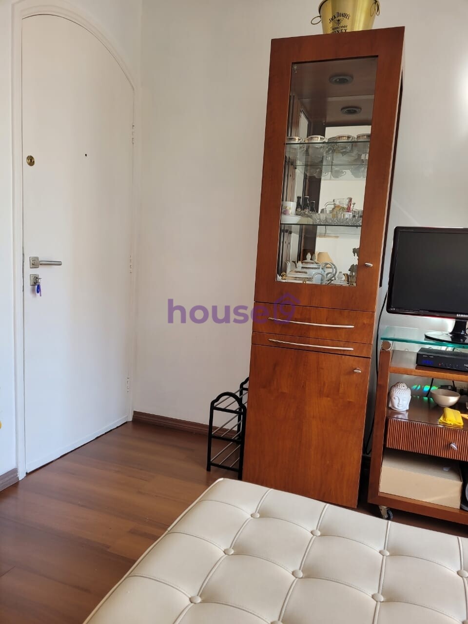 Apartamento à venda com 1 quarto, 60m² - Foto 2