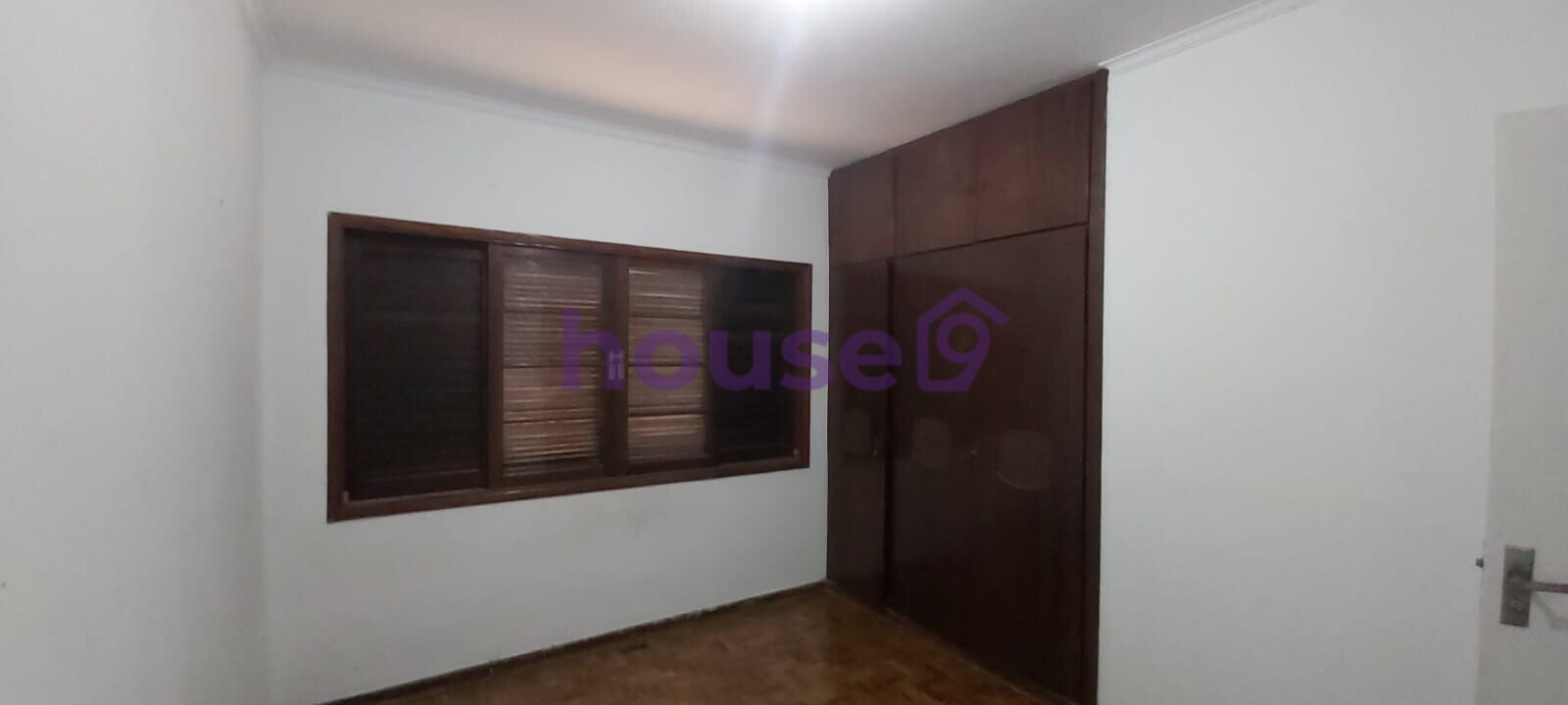 Casa à venda com 2 quartos, 290m² - Foto 13