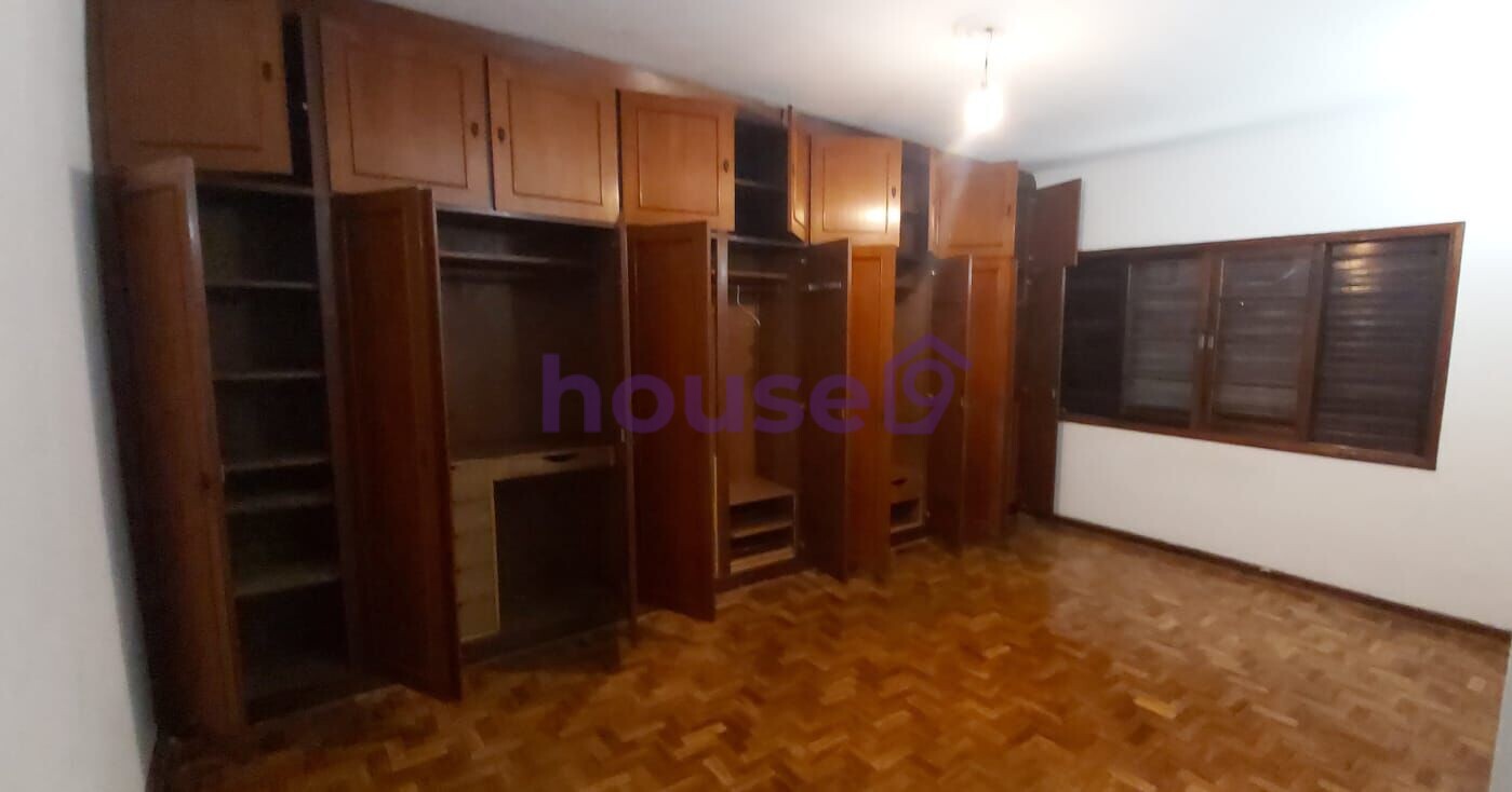 Casa à venda com 2 quartos, 290m² - Foto 14