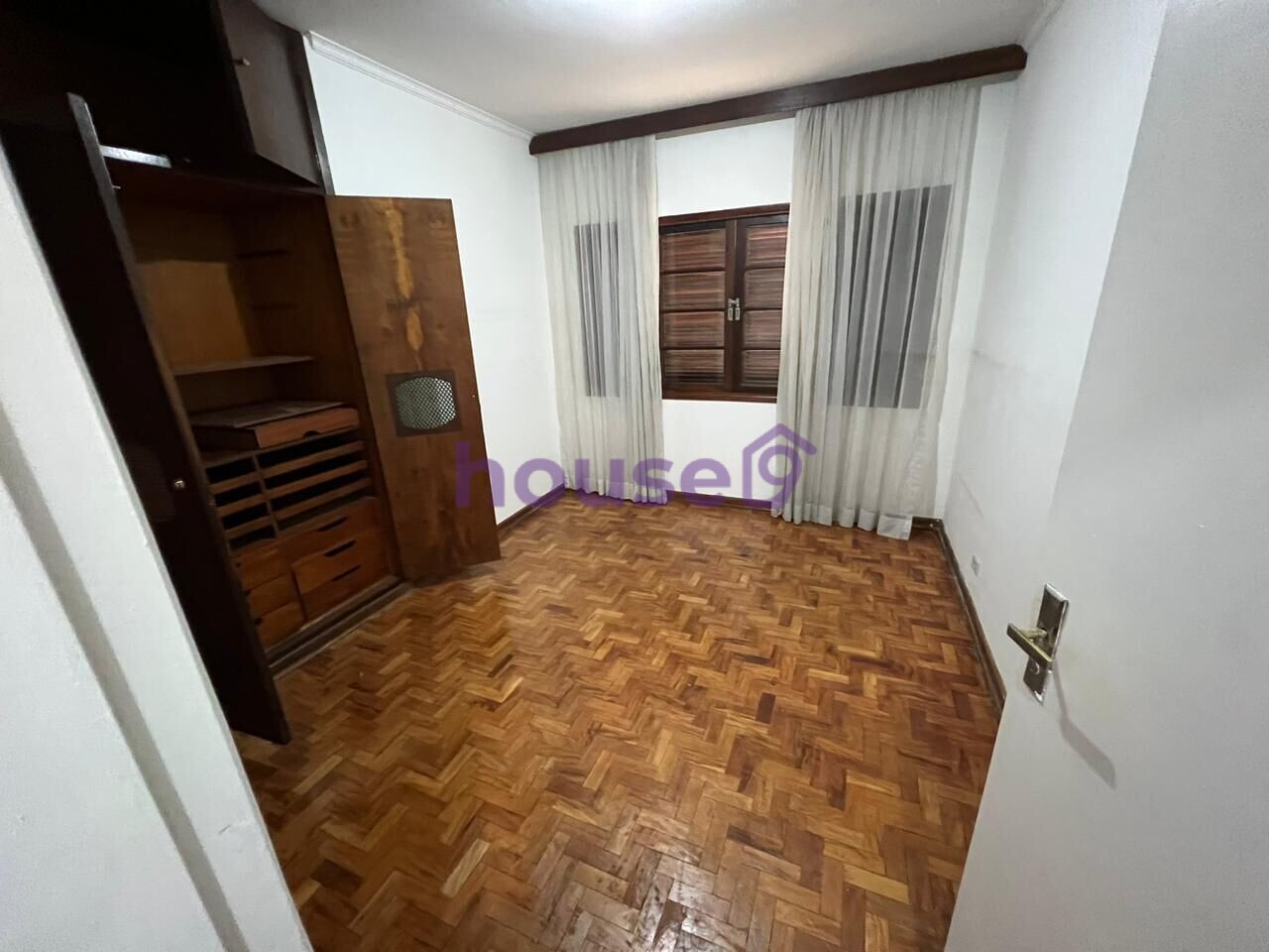 Casa à venda com 2 quartos, 290m² - Foto 5