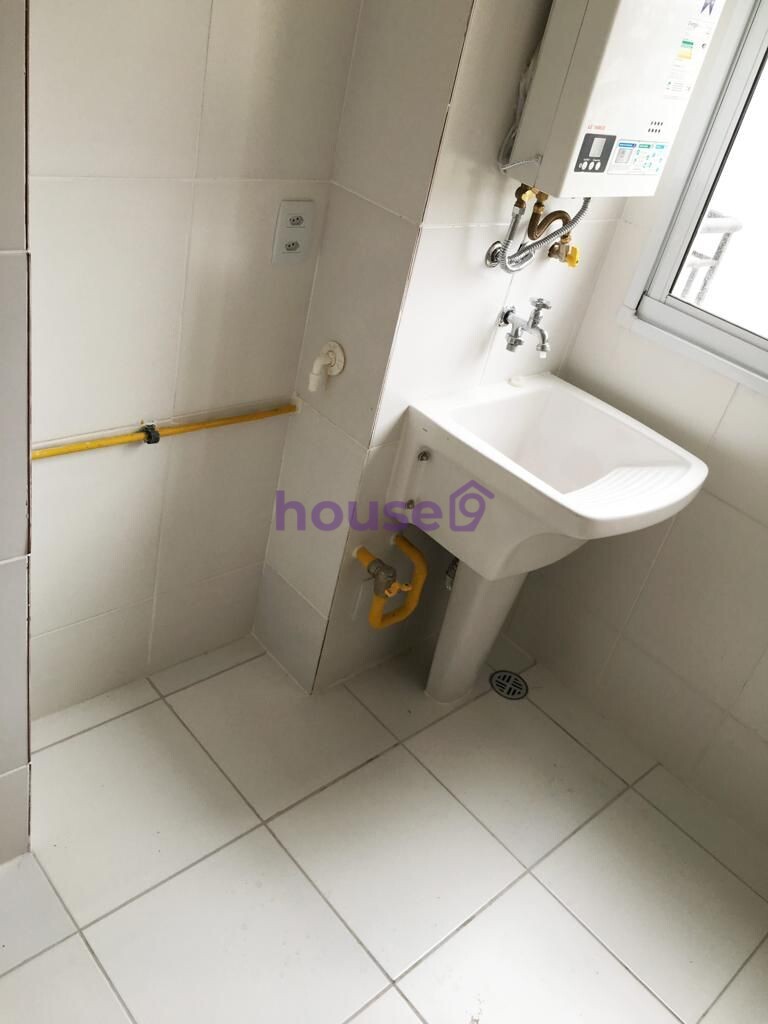 Apartamento à venda com 2 quartos, 69m² - Foto 7