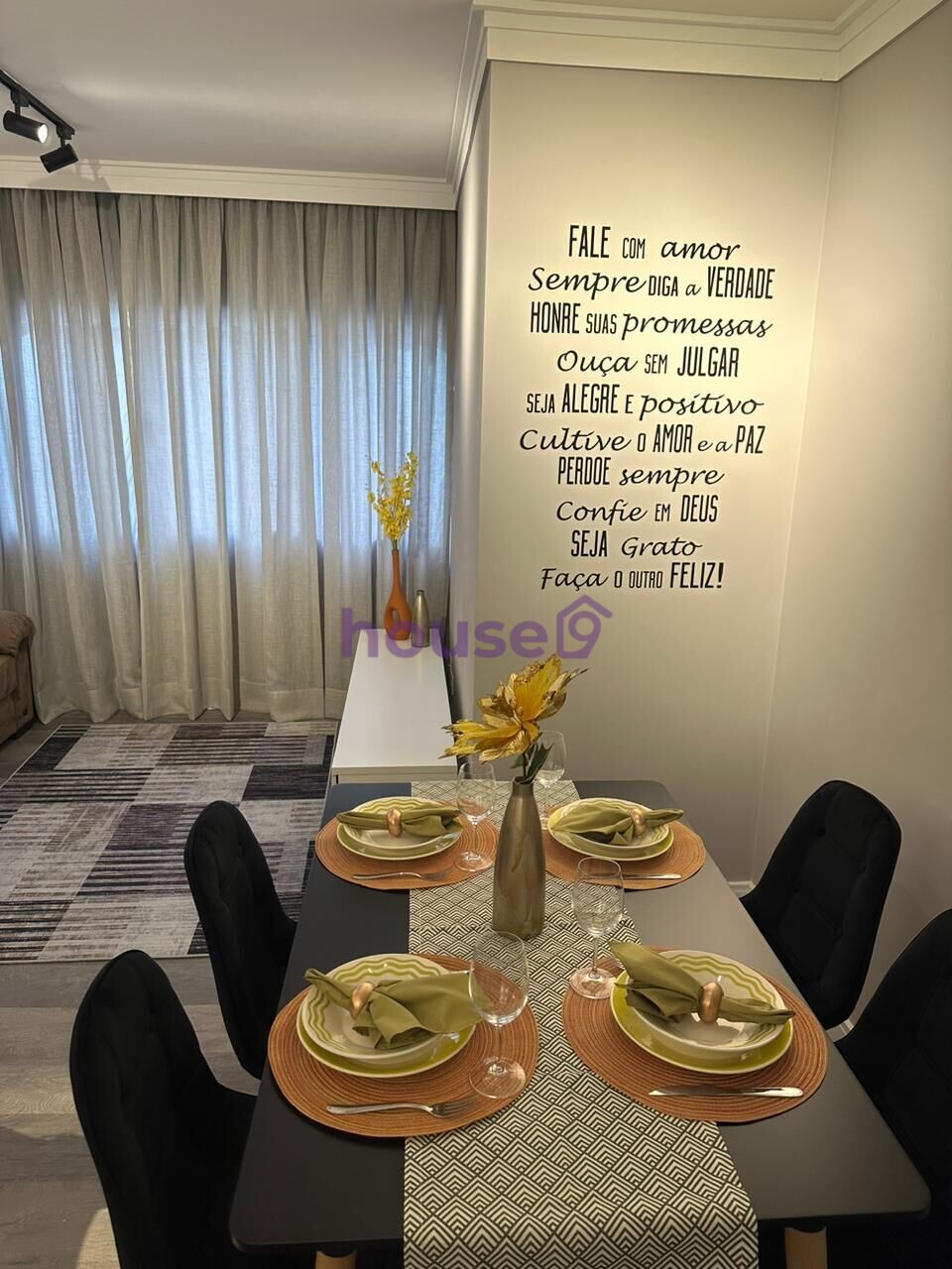 Apartamento à venda com 3 quartos, 76m² - Foto 2