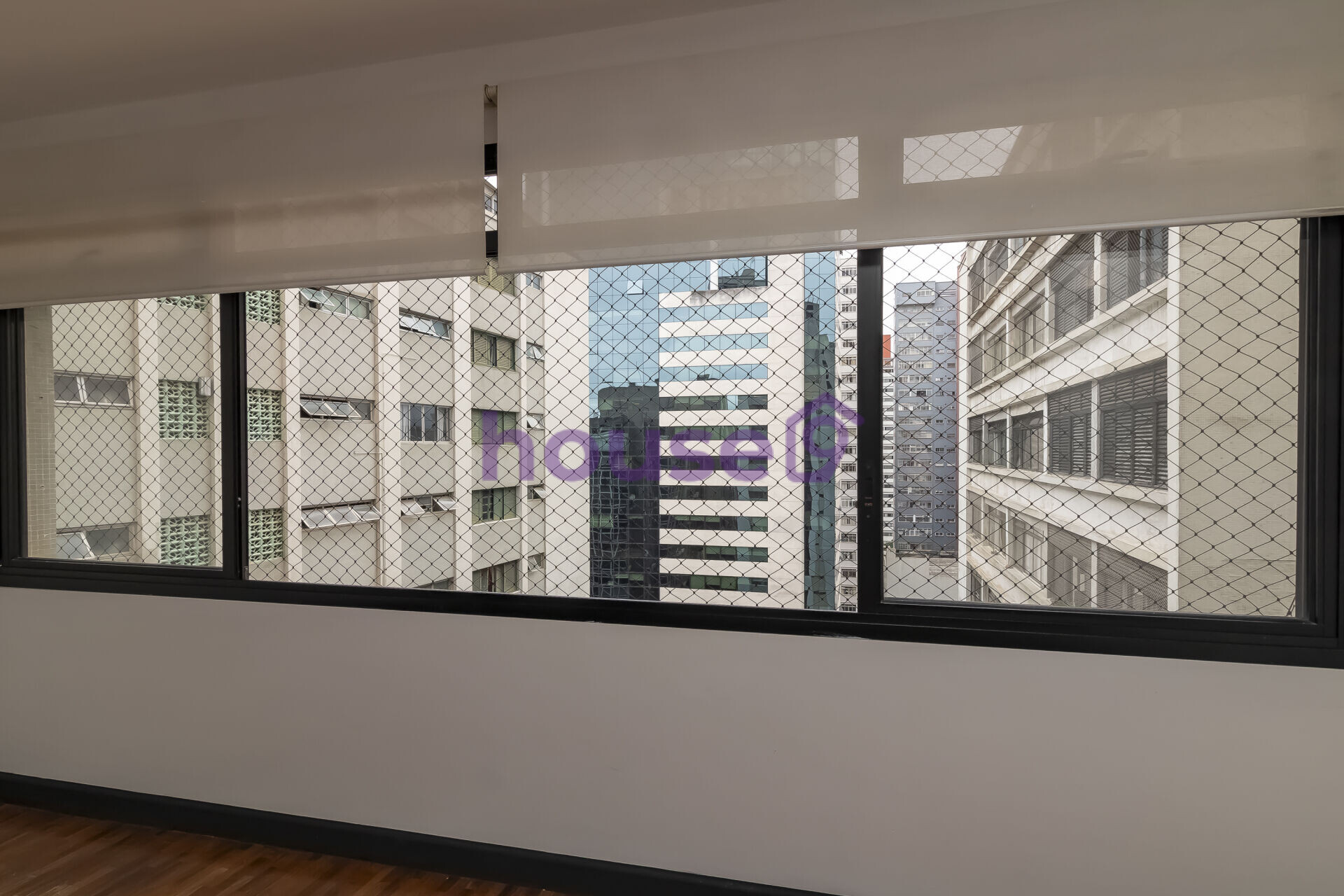 Apartamento para alugar com 2 quartos, 110m² - Foto 16