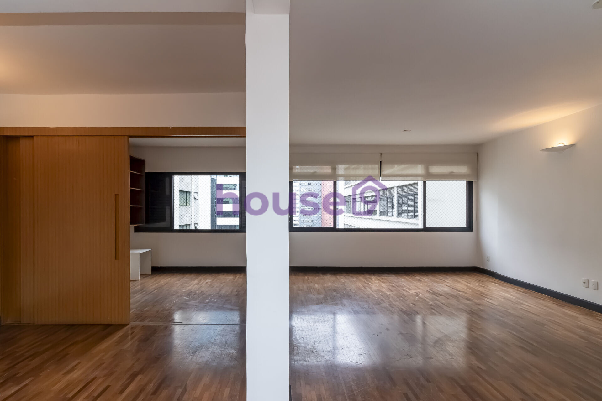 Apartamento para alugar com 2 quartos, 110m² - Foto 4