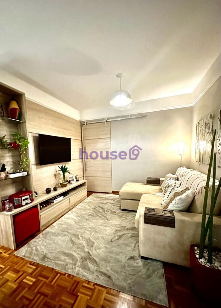 Apartamento à venda com 3 quartos, 75m² - Foto 1