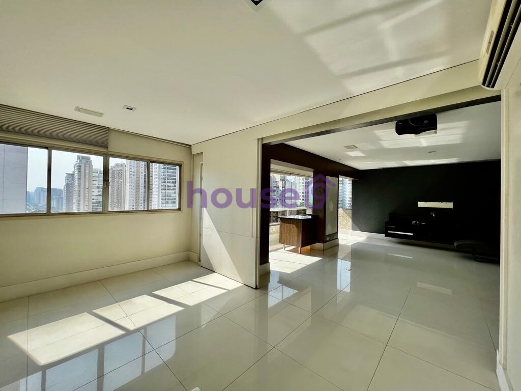 Apartamento à venda com 4 quartos, 220m² - Foto 13