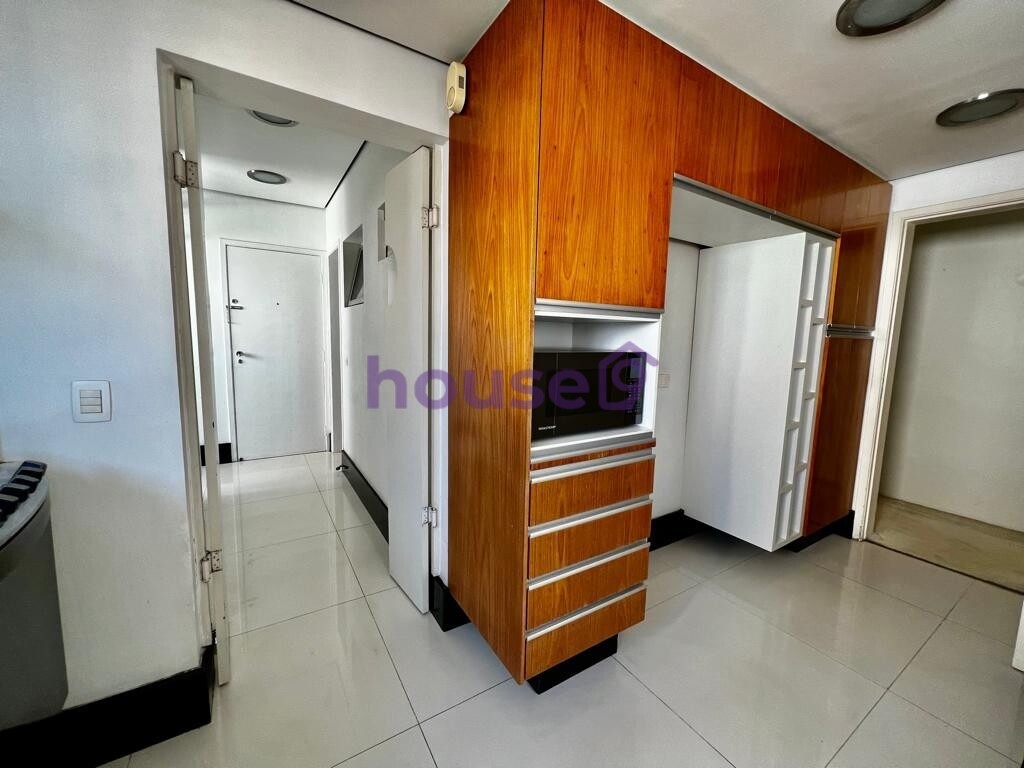 Apartamento à venda com 4 quartos, 220m² - Foto 15