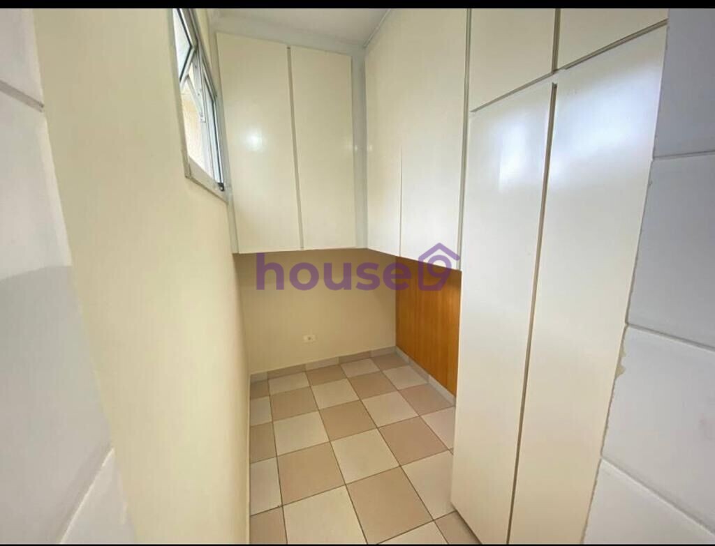 Apartamento à venda com 2 quartos, 70m² - Foto 4