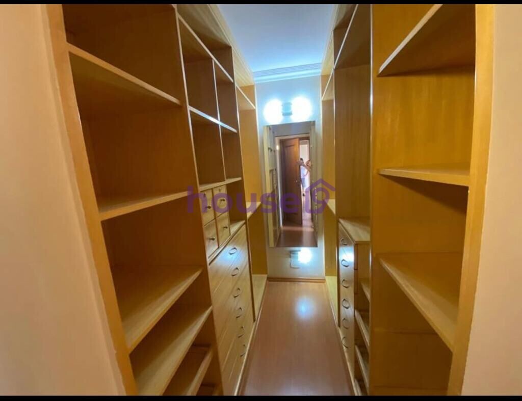 Apartamento à venda com 2 quartos, 70m² - Foto 5