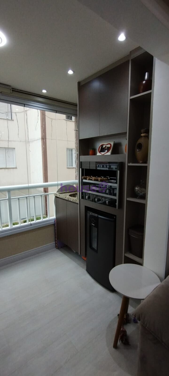 Apartamento à venda com 2 quartos, 56m² - Foto 2