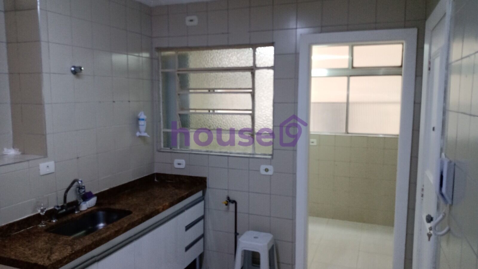 Apartamento para alugar com 3 quartos, 108m² - Foto 13