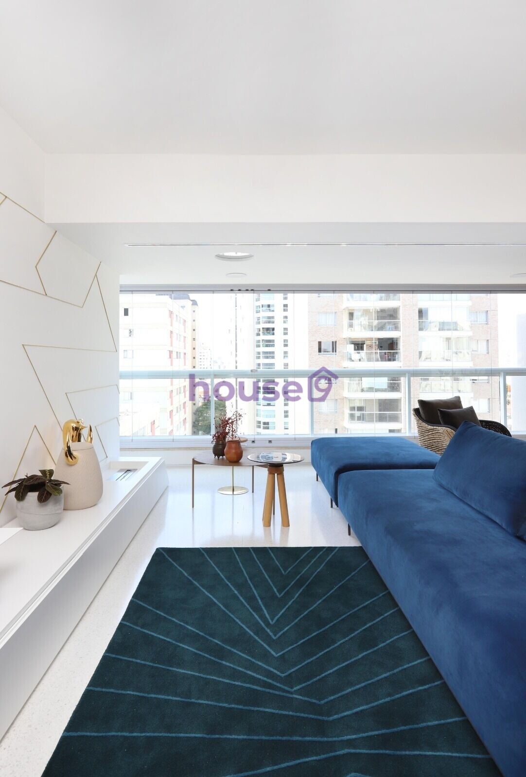 Apartamento para alugar com 2 quartos, 174m² - Foto 1