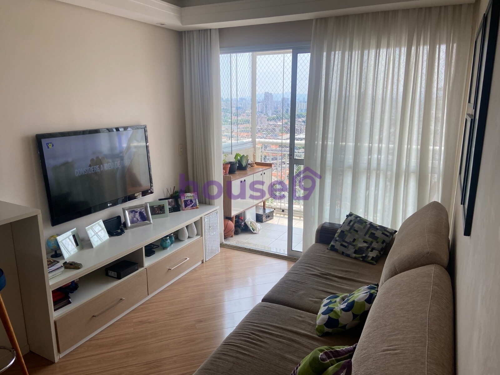 Apartamento à venda com 2 quartos, 63m² - Foto 3