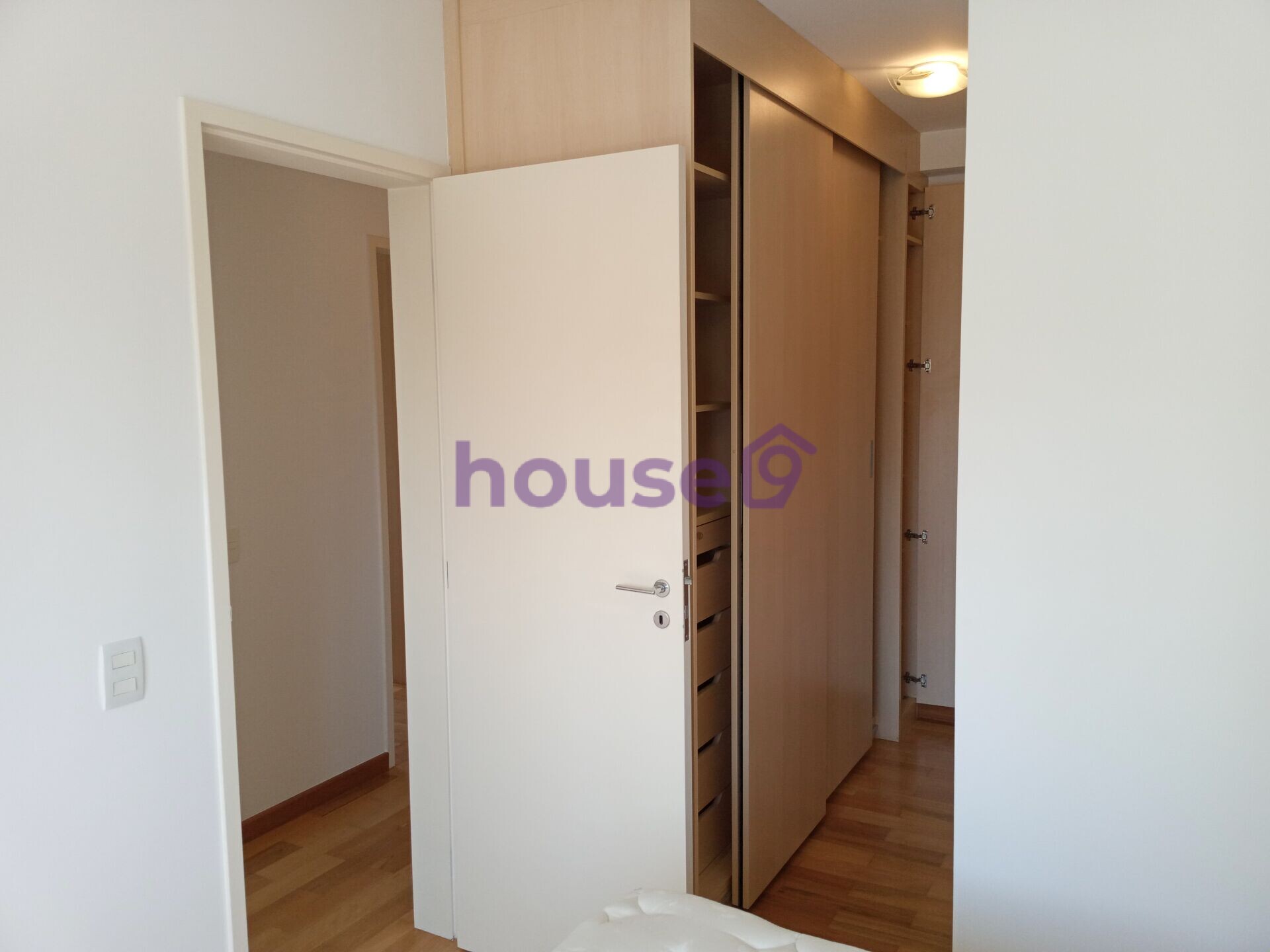 Apartamento para alugar com 3 quartos, 107m² - Foto 6