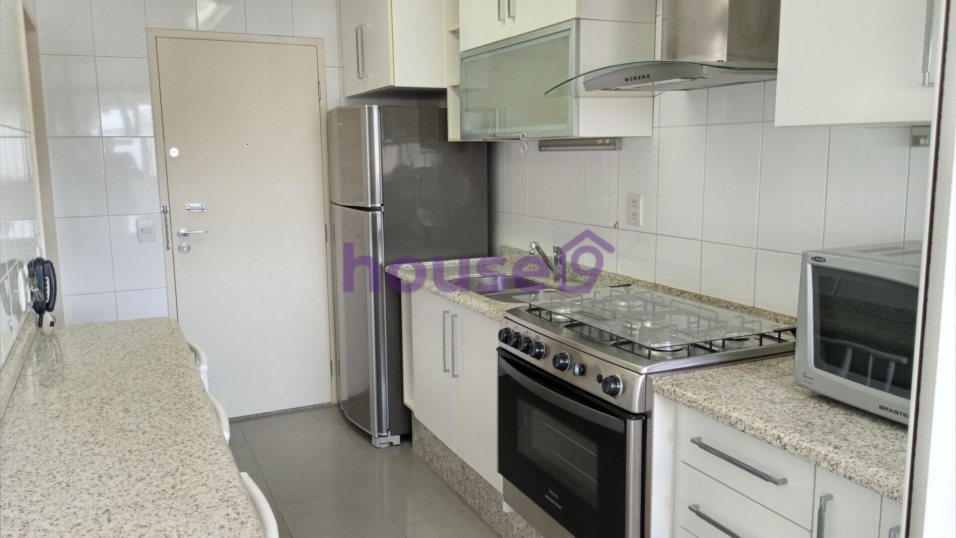 Apartamento para alugar com 3 quartos, 107m² - Foto 13