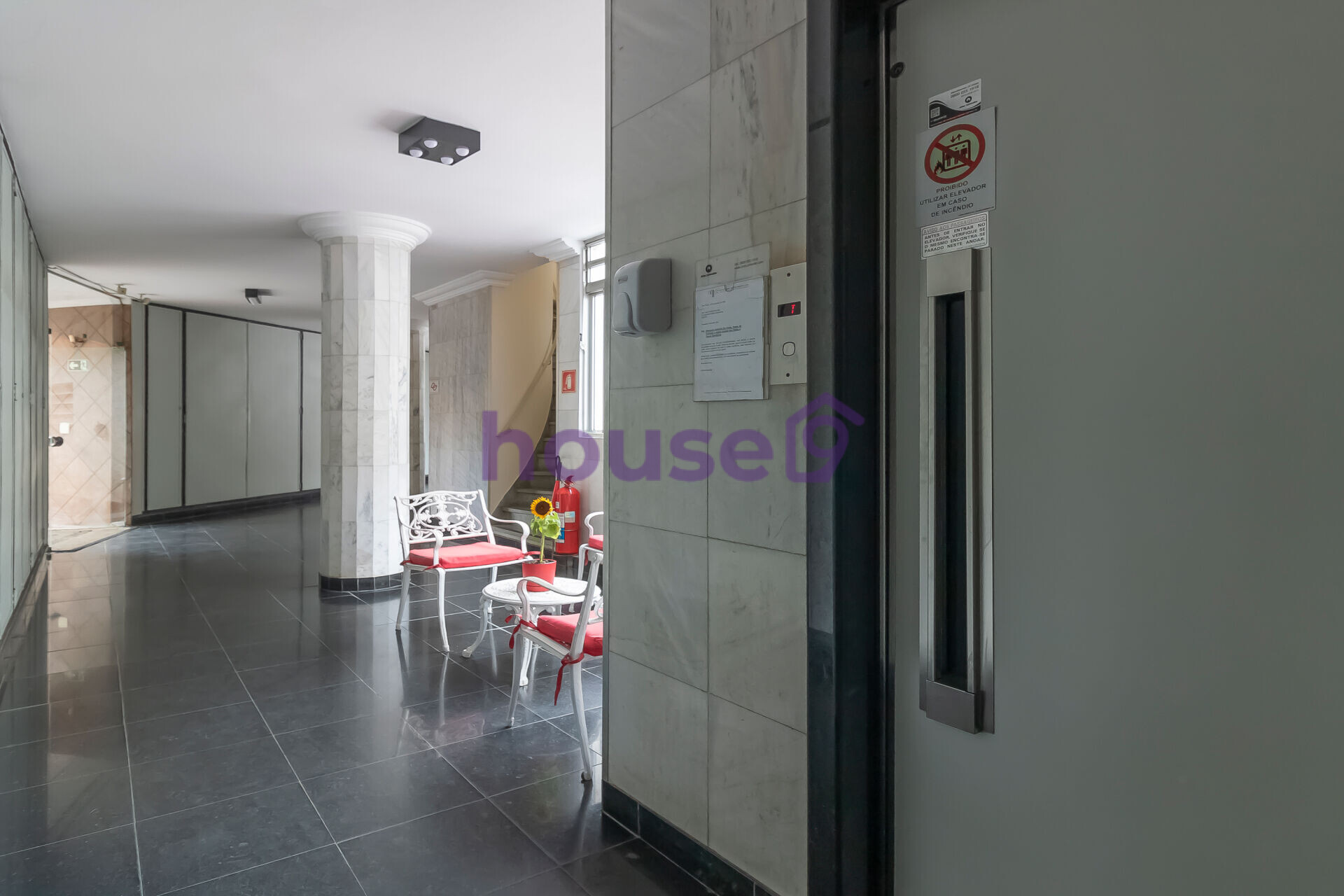 Apartamento à venda com 1 quarto, 32m² - Foto 21