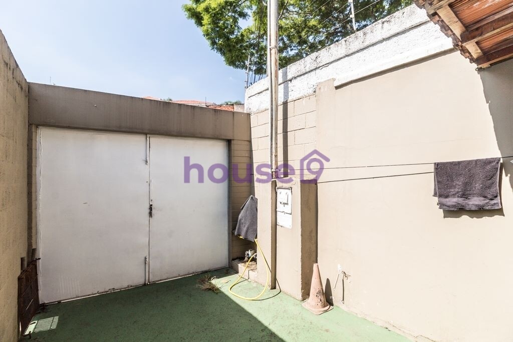 Casa para alugar com 4 quartos, 220m² - Foto 29