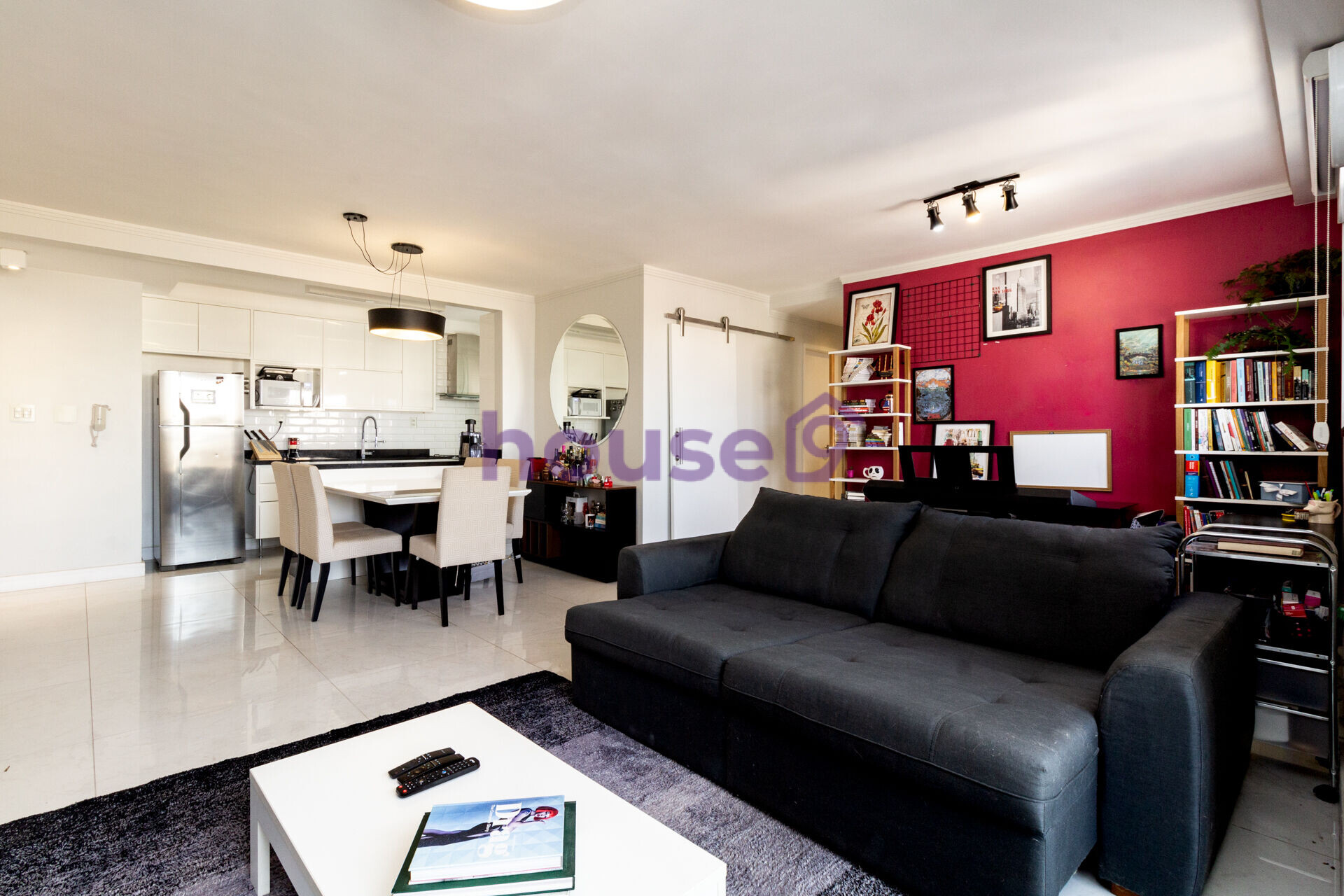 Apartamento à venda com 2 quartos, 86m² - Foto 3