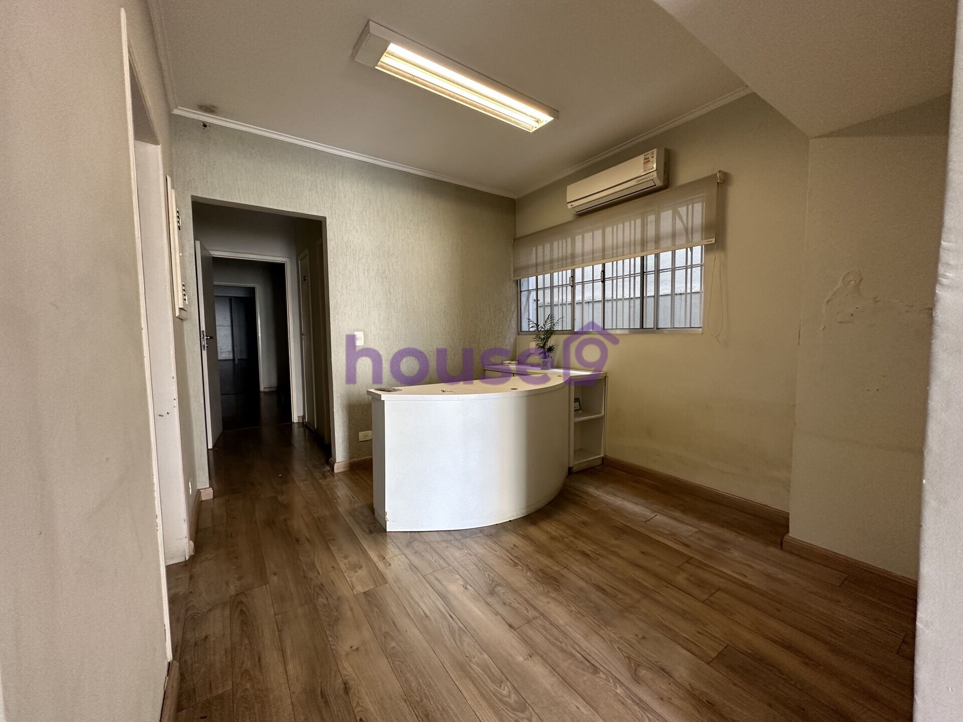 Casa para alugar com 6 quartos, 500m² - Foto 3