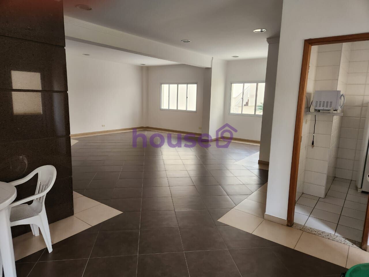 Apartamento para alugar com 2 quartos, 54m² - Foto 16