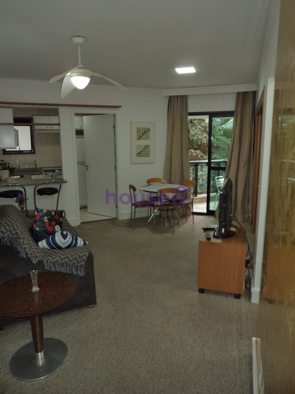 Apartamento para alugar com 2 quartos, 70m² - Foto 18