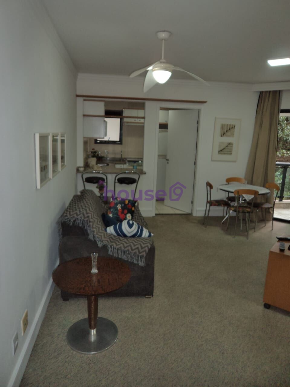 Apartamento para alugar com 2 quartos, 70m² - Foto 19