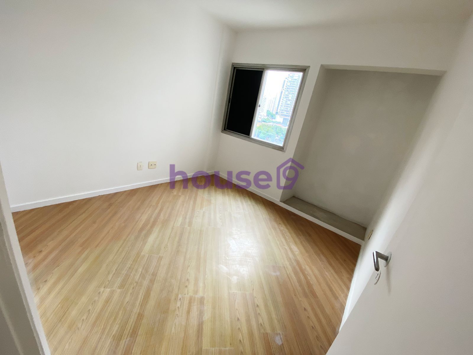 Apartamento para alugar com 3 quartos, 82m² - Foto 10