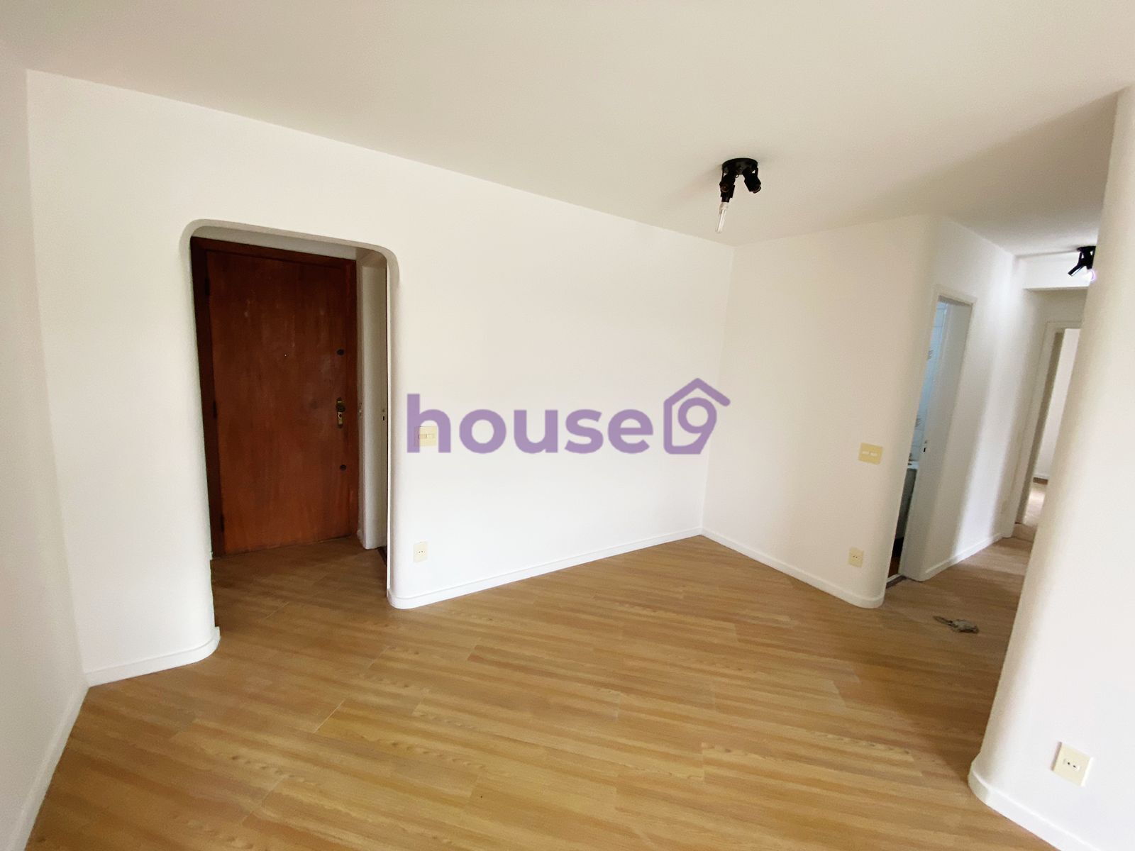 Apartamento para alugar com 3 quartos, 82m² - Foto 22