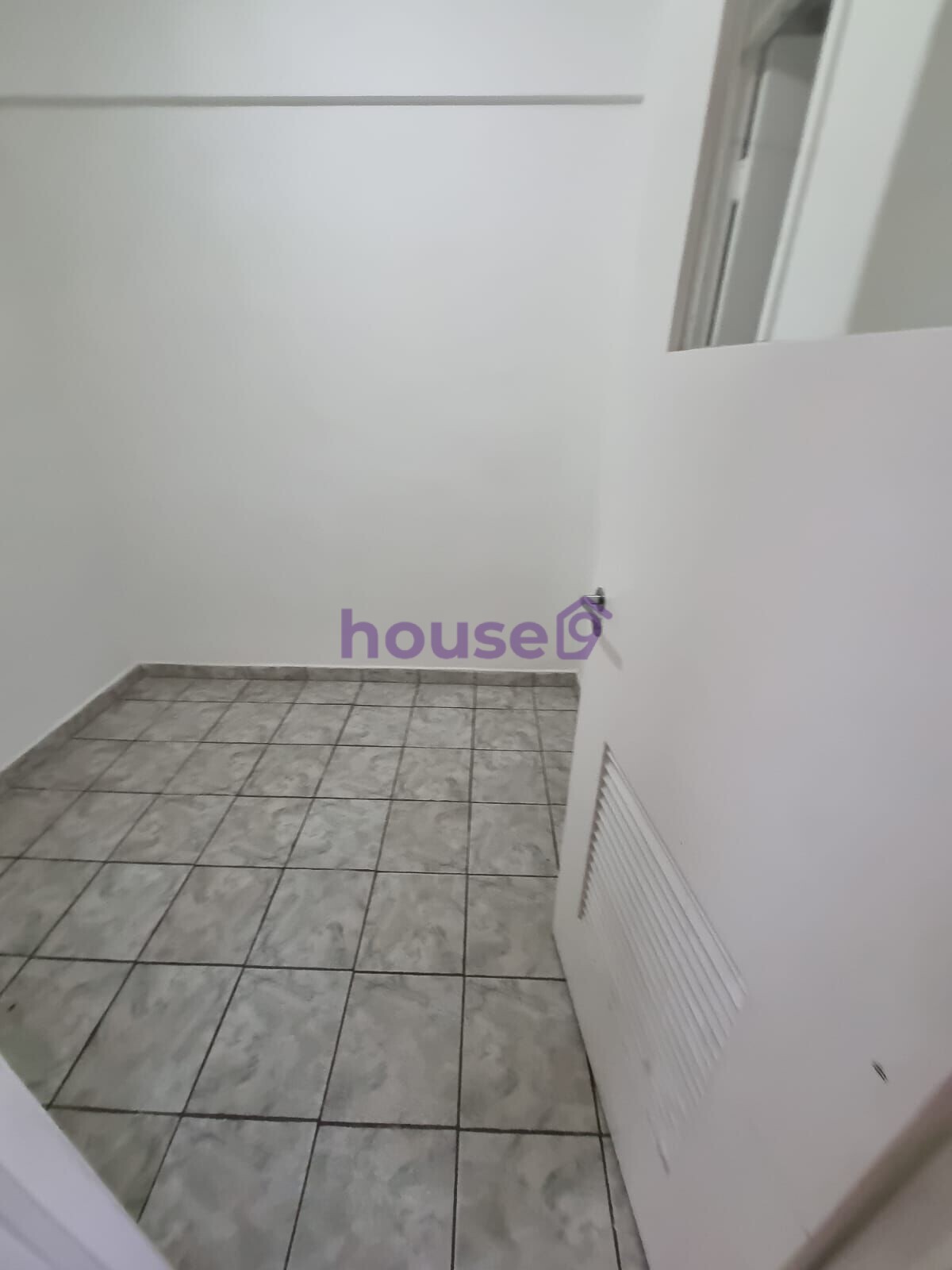 Apartamento à venda com 2 quartos, 70m² - Foto 15