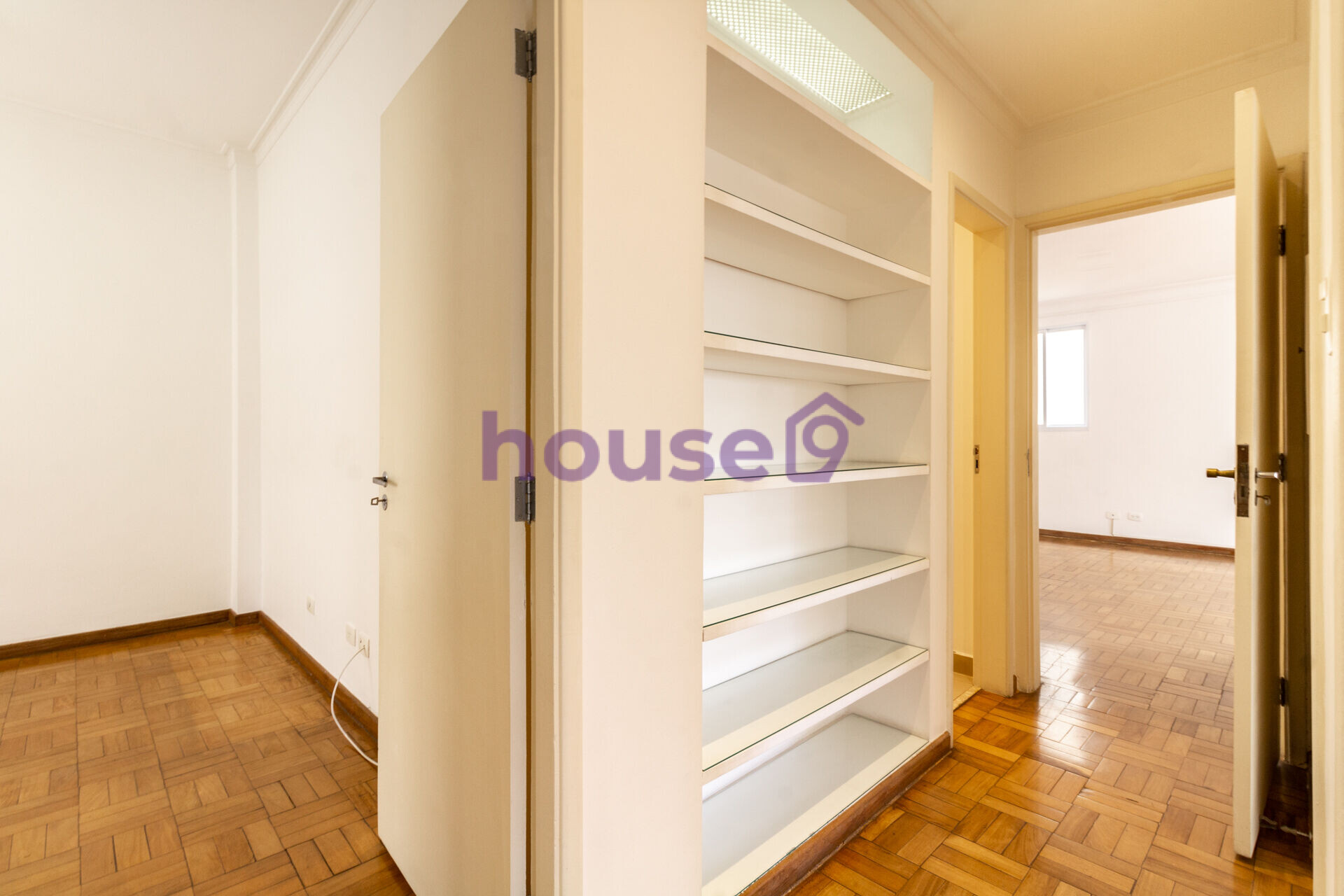 Apartamento à venda com 3 quartos, 129m² - Foto 4