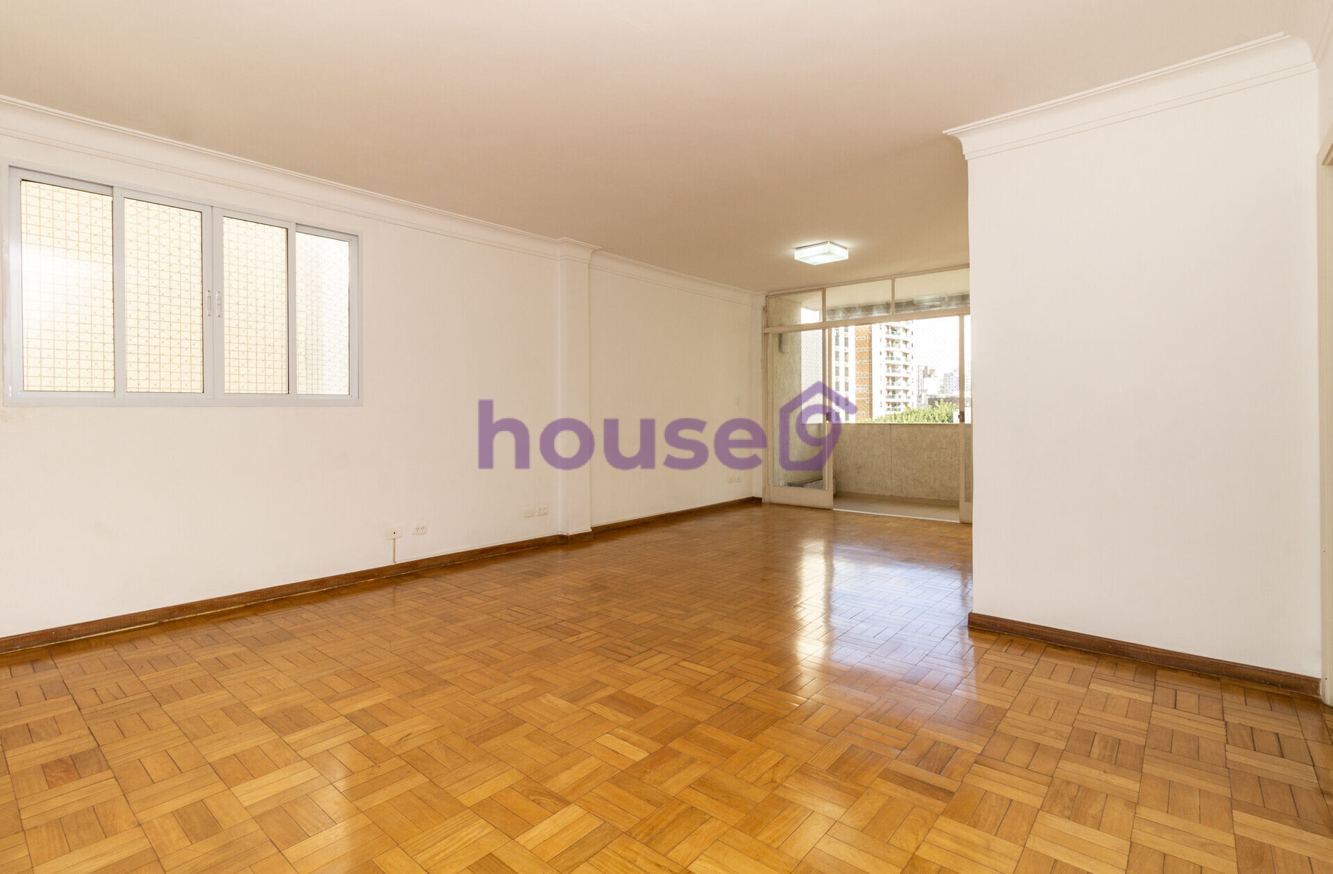 Apartamento à venda com 3 quartos, 129m² - Foto 1