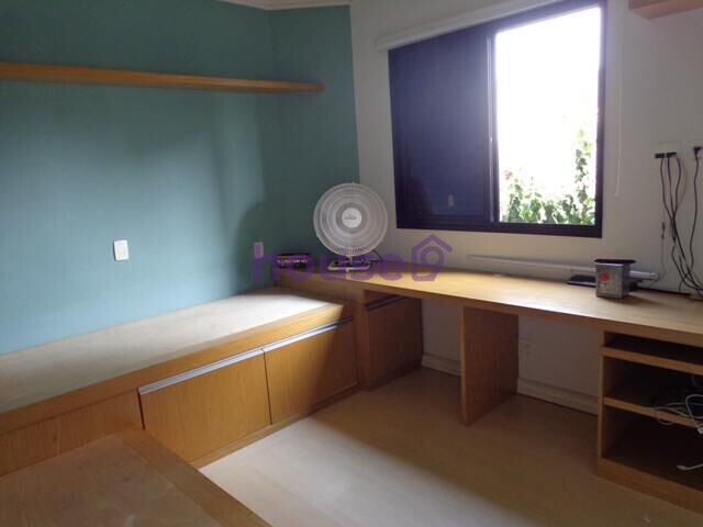 Apartamento à venda com 3 quartos, 150m² - Foto 13