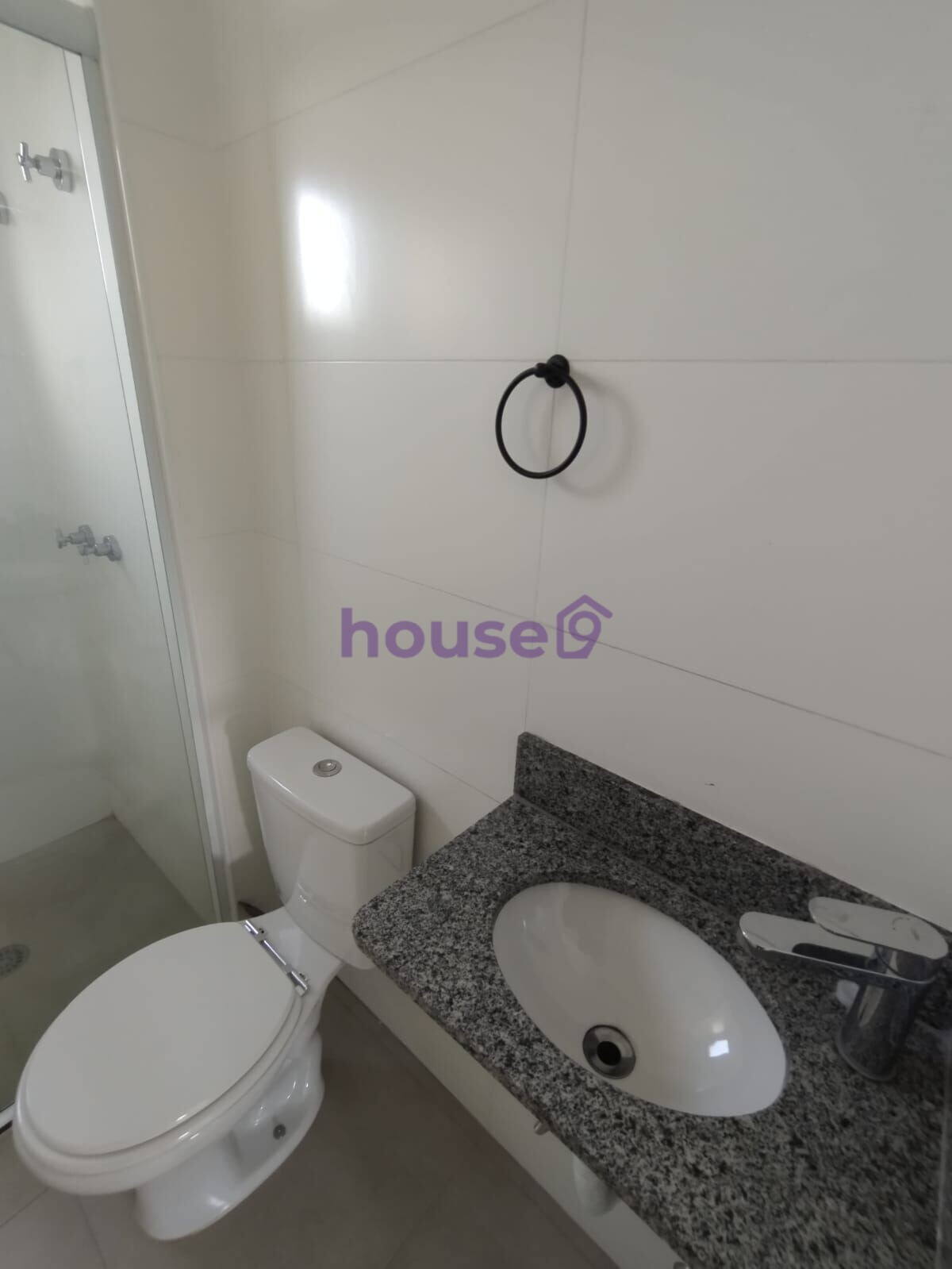 Apartamento para alugar com 2 quartos, 100m² - Foto 17