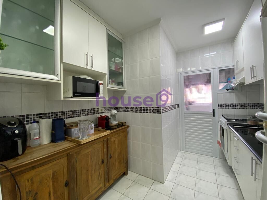 Apartamento à venda com 2 quartos, 68m² - Foto 12