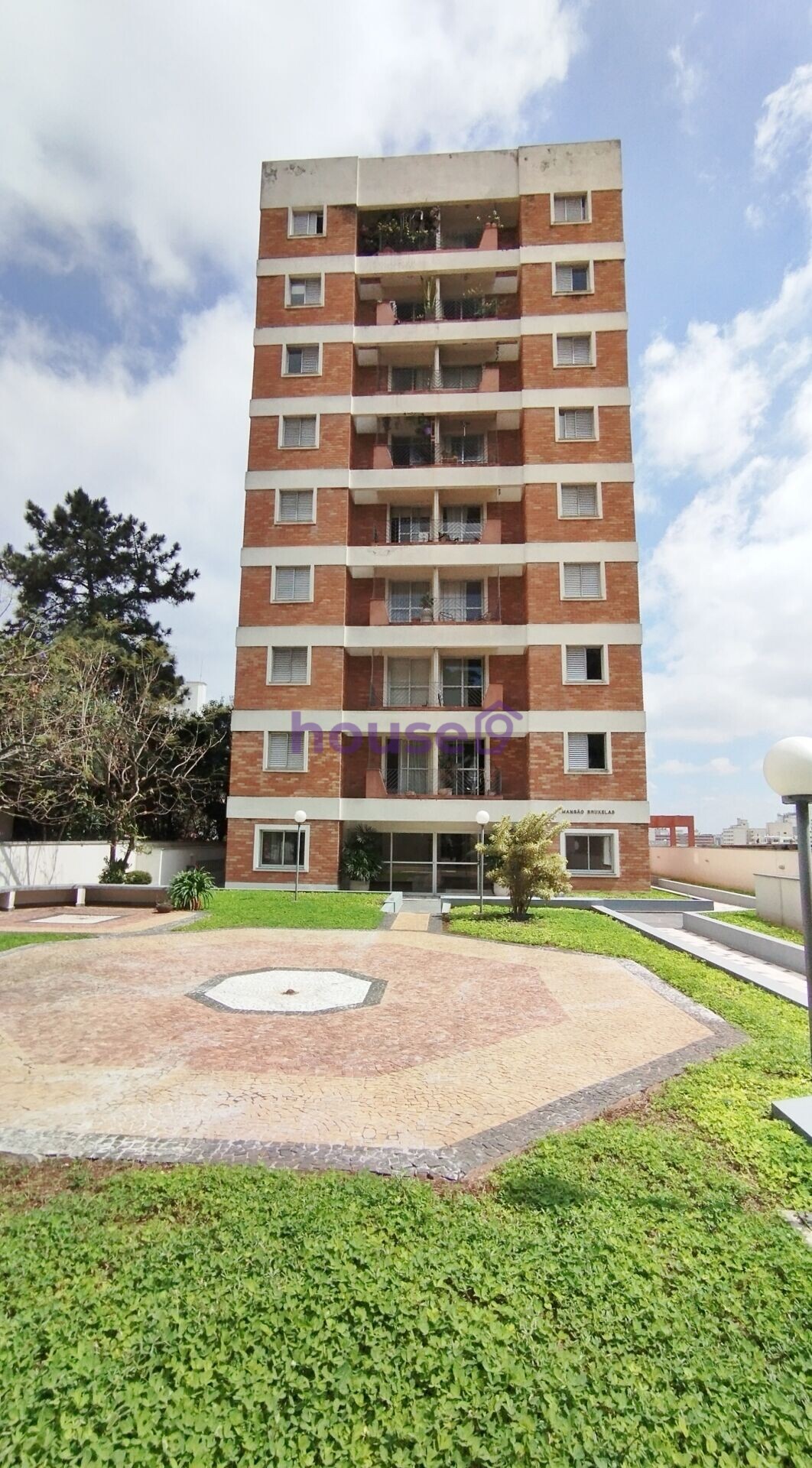 Apartamento à venda com 2 quartos, 62m² - Foto 1