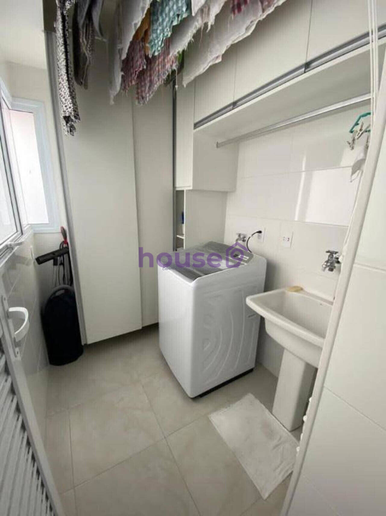 Apartamento para alugar com 3 quartos, 93m² - Foto 12