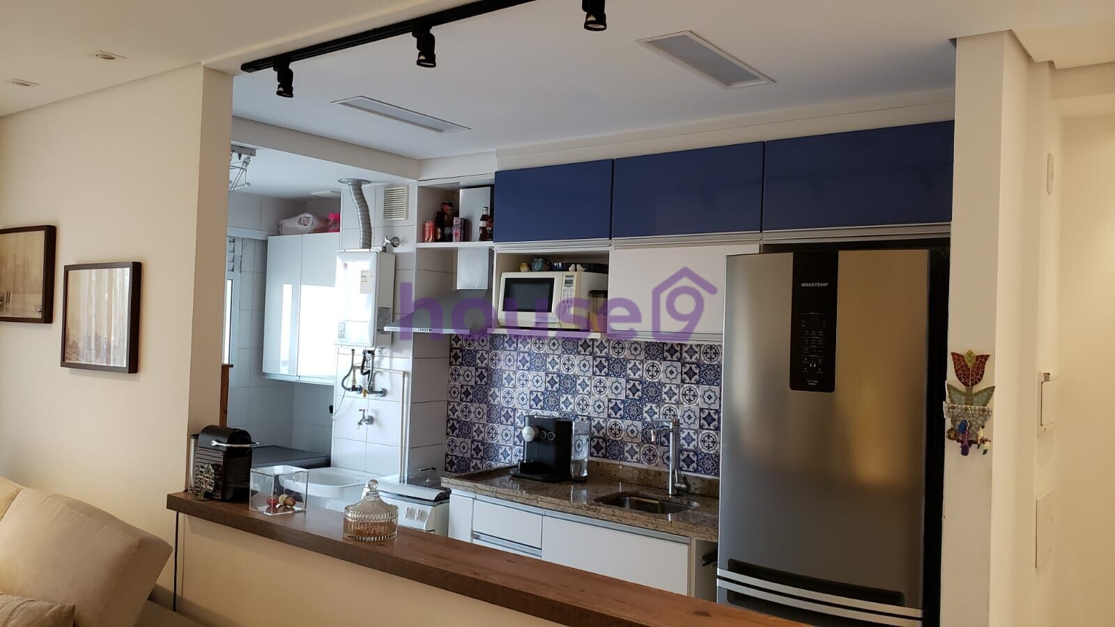 Apartamento à venda com 2 quartos, 70m² - Foto 7