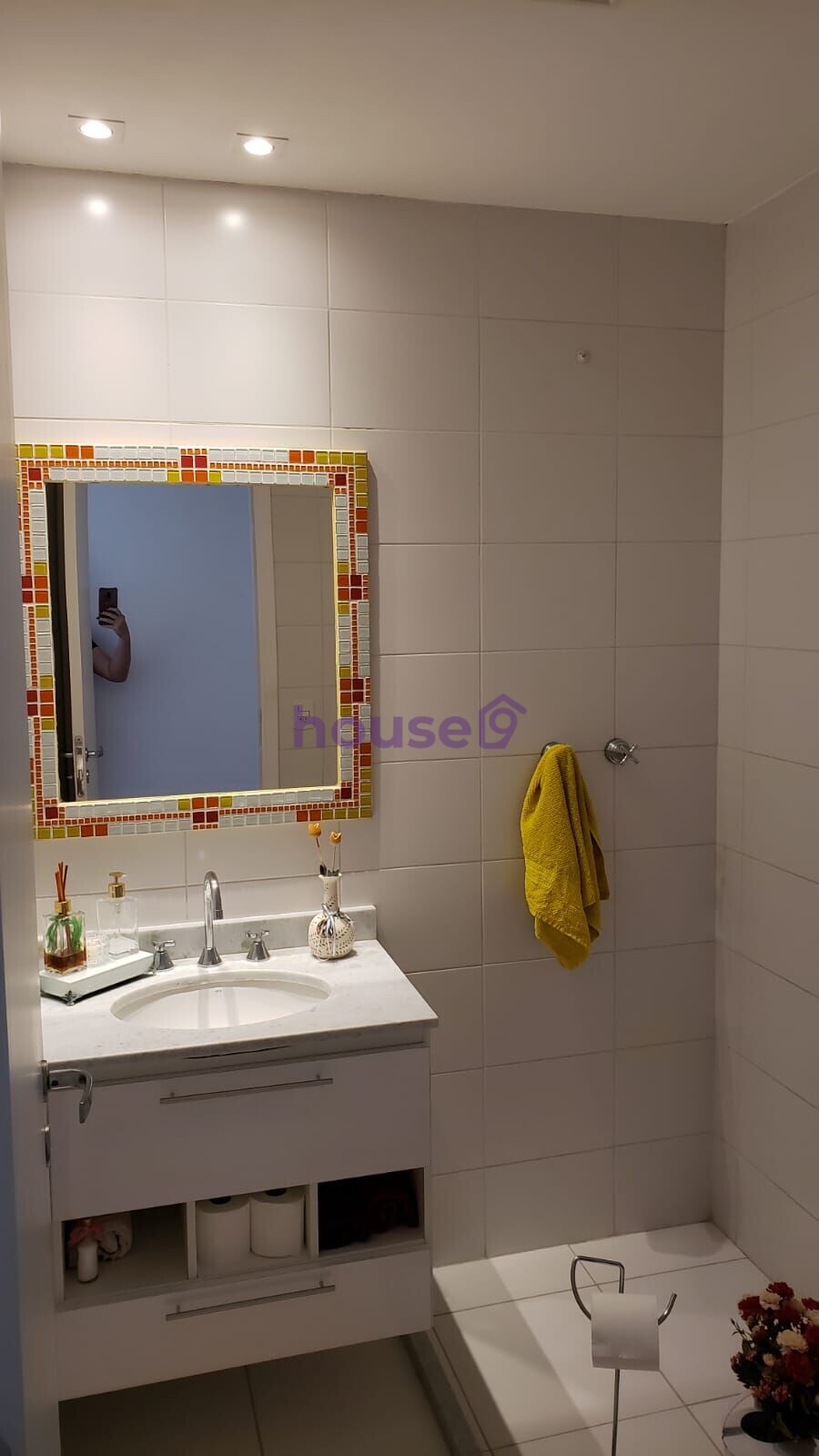 Apartamento à venda com 2 quartos, 70m² - Foto 12