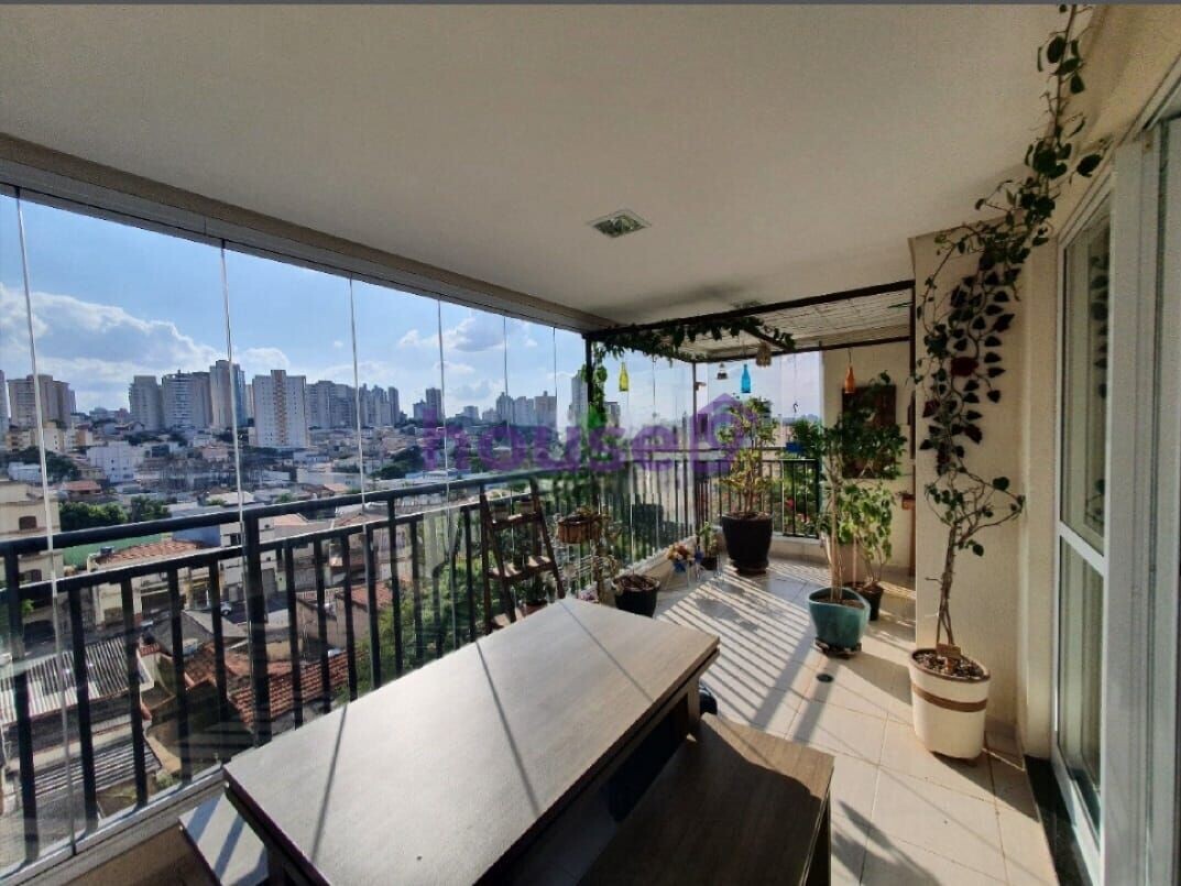 Apartamento à venda com 3 quartos, 146m² - Foto 2