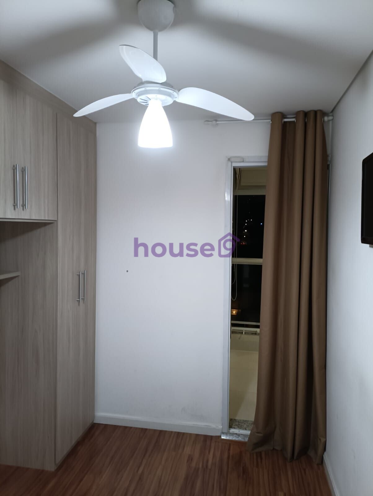 Apartamento à venda com 1 quarto, 43m² - Foto 11