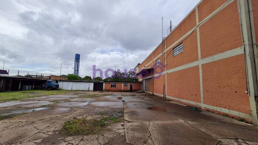 Loja-Salão à venda com 4 quartos, 1875m² - Foto 9