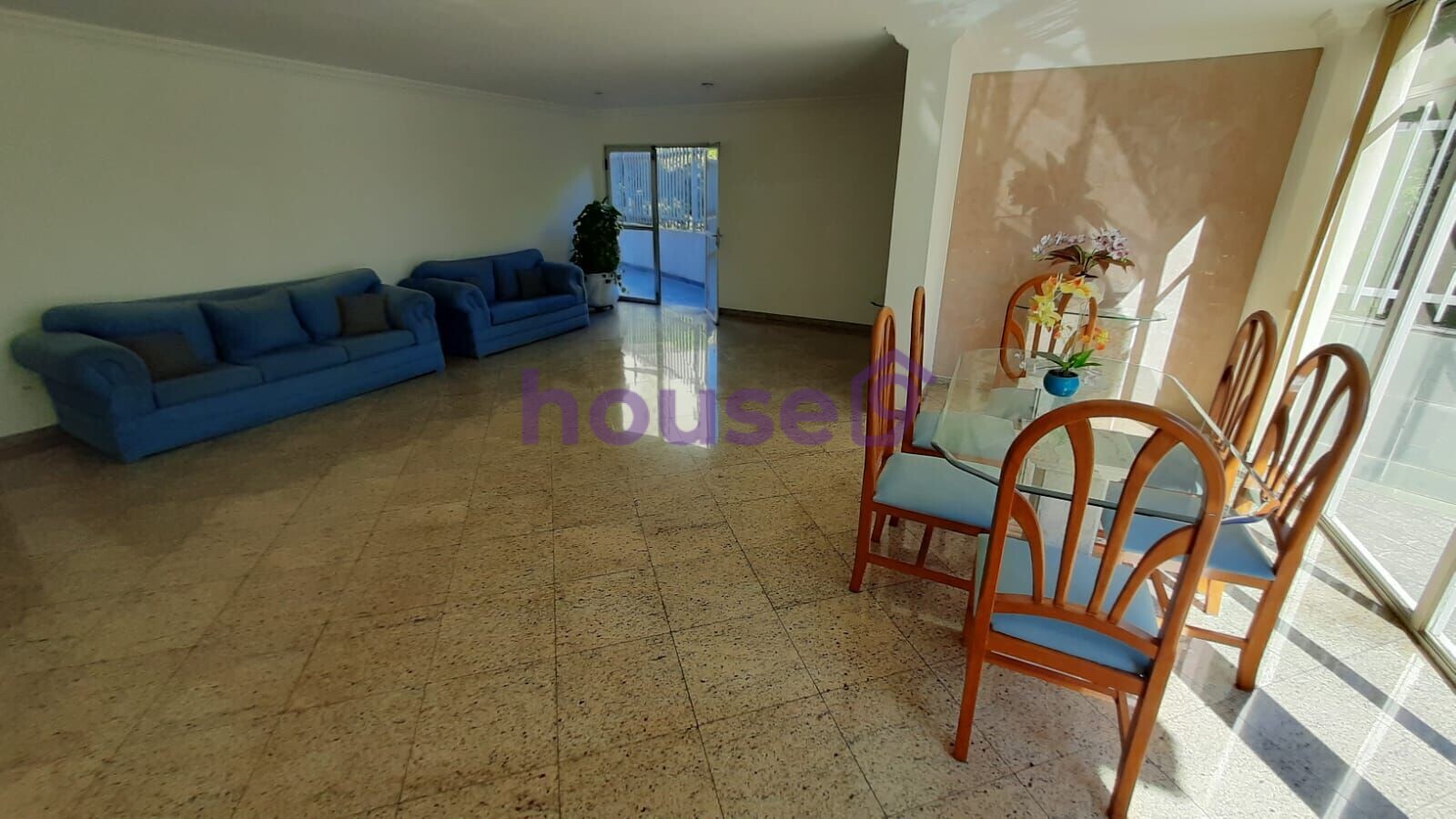 Apartamento à venda com 1 quarto, 37m² - Foto 2